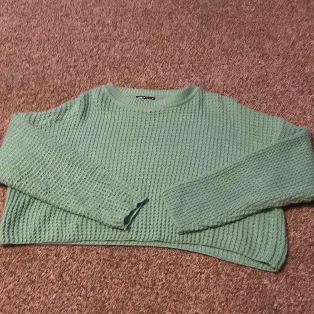 Women Shein cropped sweater
